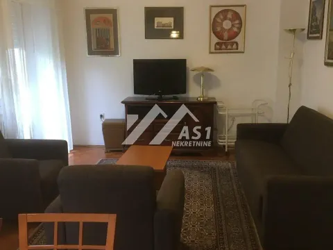 Izdavanje, trosoban stan, 83m², Liman 2, Novi Sad Sve Podlokacije - image 1