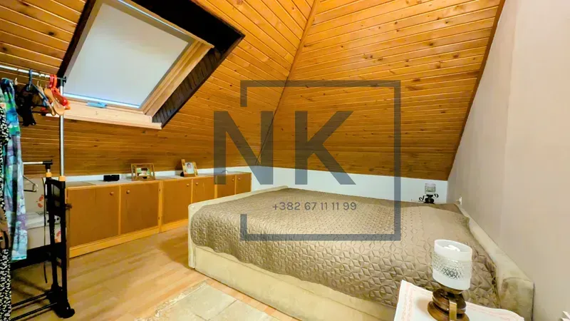 Prodaja, četvorosoban stan, 140m², Centar, Podgorica