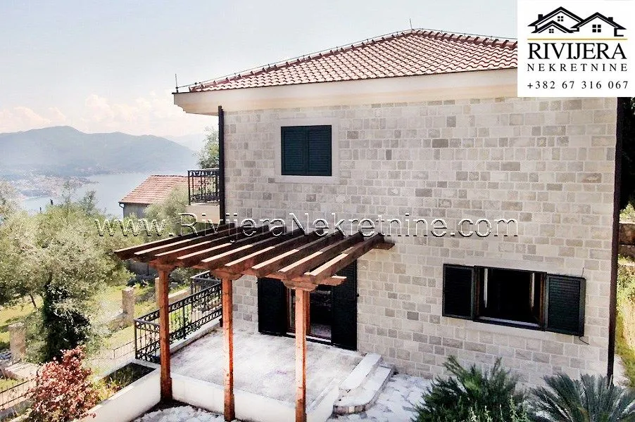 Prodaja, kuća, 223m², Žvinje, Herceg Novi