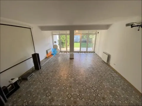 Rent, house, 280m², Savski Venac, Beograd - image 50