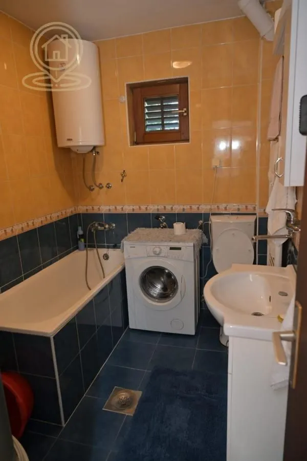 Prodaja, kuća, 222m², Krnjaca, Palilula Sve Podlokacije