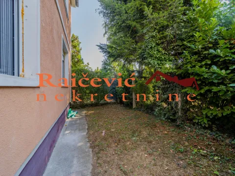 Izdavanje, trosoban stan, 70m², Dedinje Sve Podlokacije, Beograd - image 20