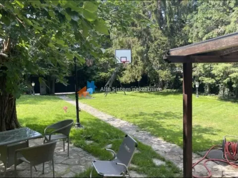 Izdavanje, kuća, 160m², Savski Venac, Beograd - image 5