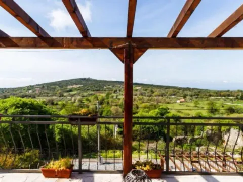 Prodaja, kuća, 210m², Zagora, Kotor