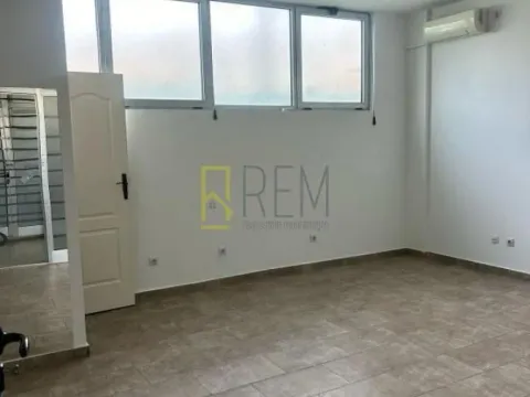 Prodaja, poslovni prostor, 24m2, Pobrežje, Podgorica Prodaja, poslovni prostor, 24m2, Pobrežje, Podgorica