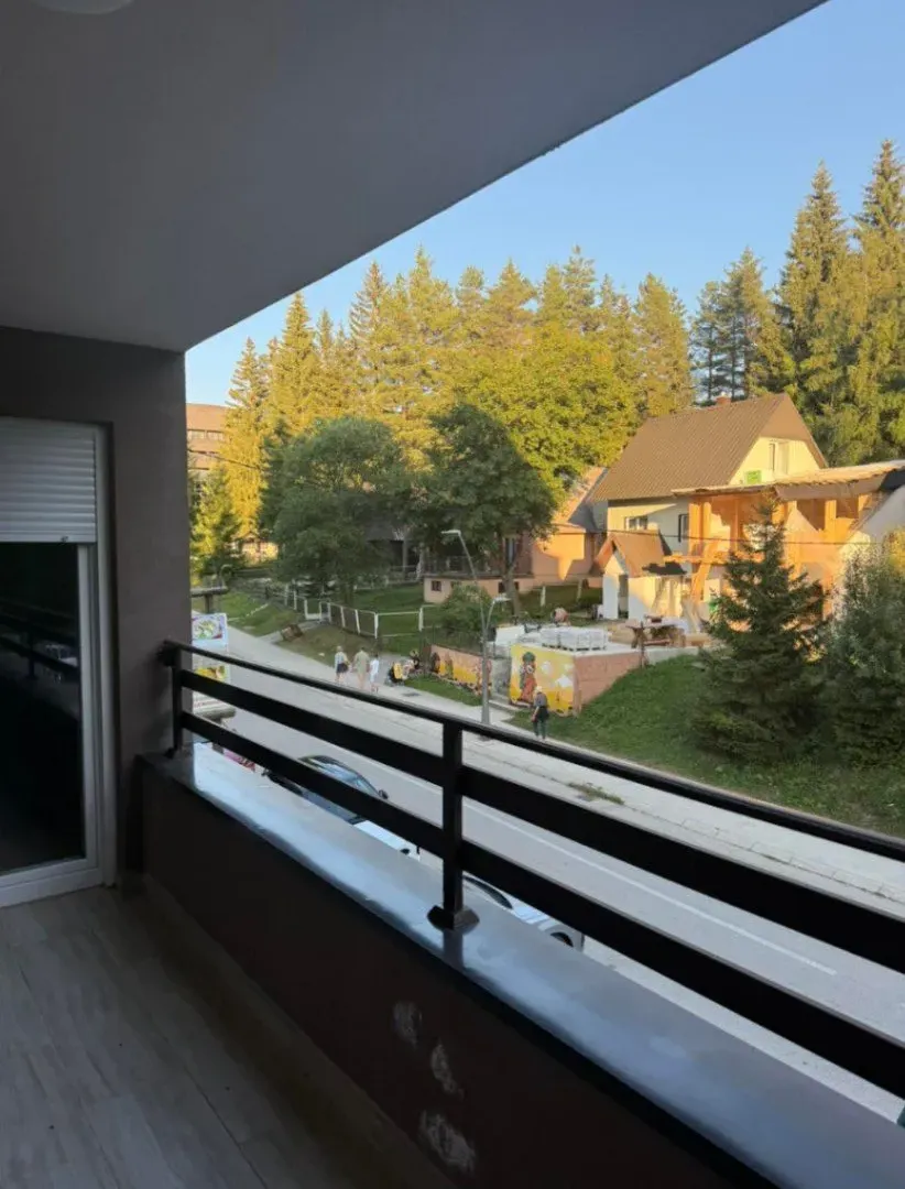 Prodaja, dvosoban stan, 78m², Žabljak, Crna Gora