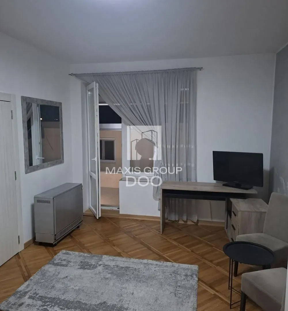 Rent, three bedroom apartment, 85m², Savski Venac, Beograd