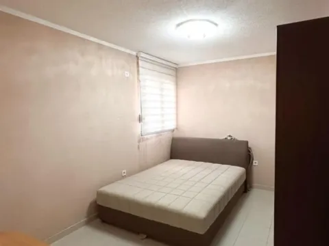 Izdavanje, trosoban stan, 125m², Momišići, Podgorica - image 7
