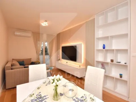 Rent, one bedroom apartment, 49m², Central Point, Podgorica - image 1
