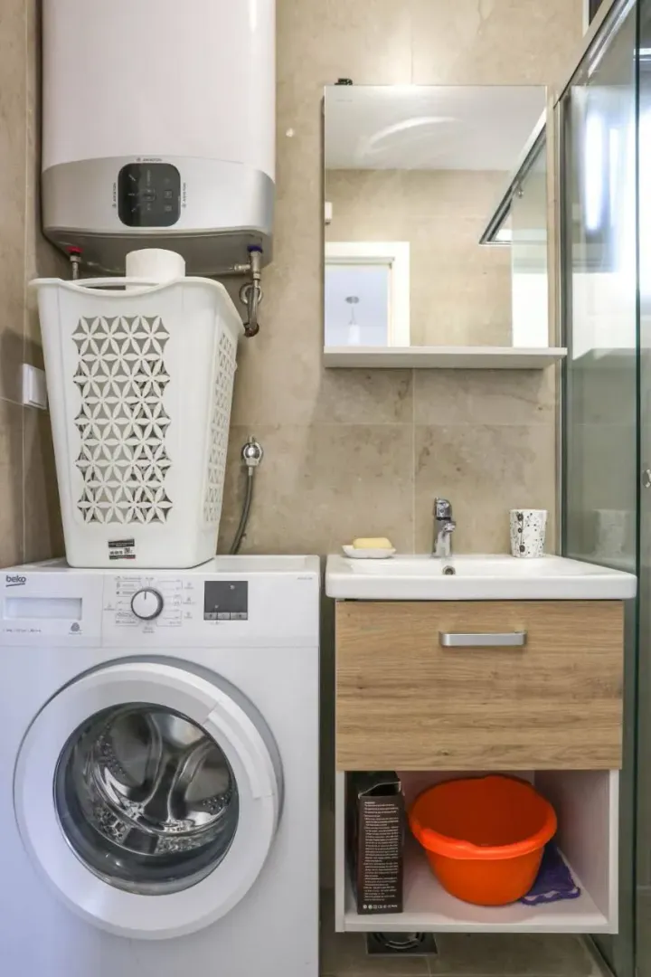 Rent, one bedroom apartment, 40m², Bečići, Budva