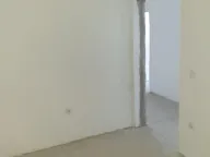 Prodaja, trosoban stan, 76m², Resnik, Beograd - image 11