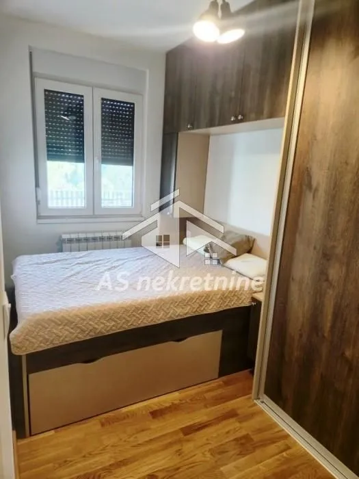Rent, apartment, 37m², Zemun Sve Podlokacije, Beograd