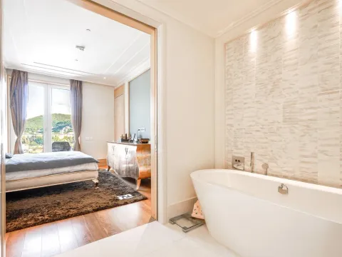 Prodaja, jednosoban stan, 69m², Tivat, Crna Gora - image 11