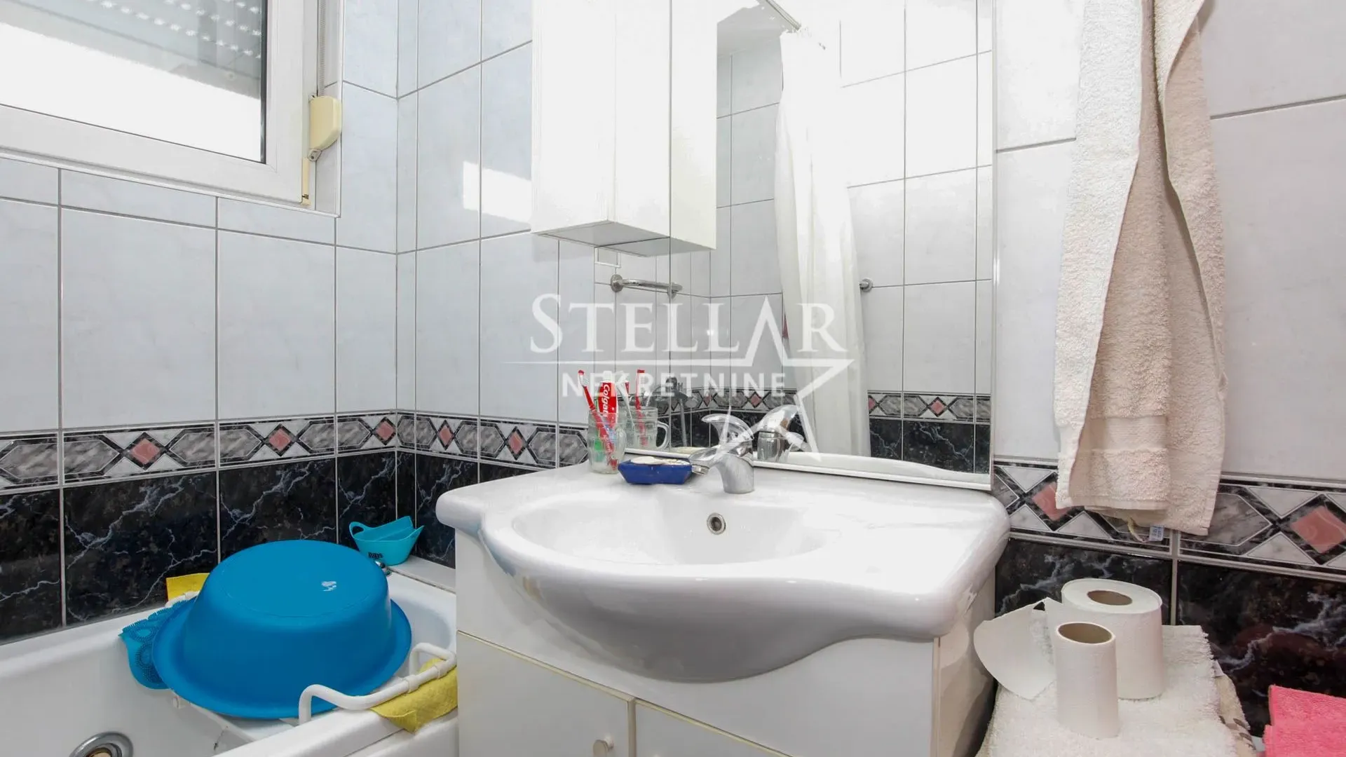Rent, two bedroom apartment, 80m², Stari Aerodrom, Podgorica