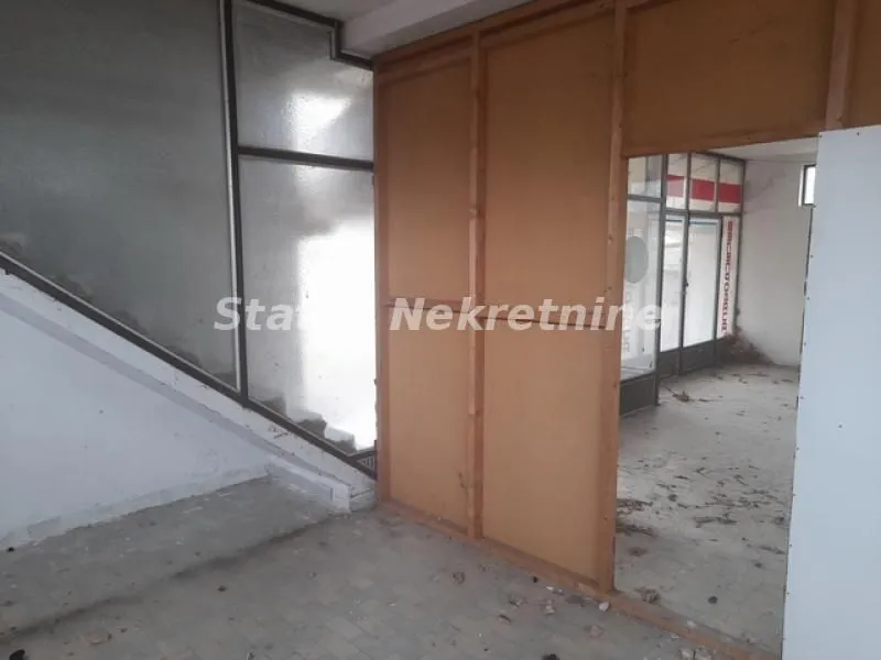 Prodaja, kuća, 510m², Bela Palanka, Srbija