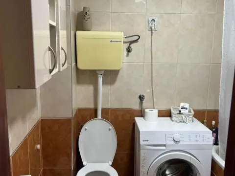 Izdavanje, dvosoban stan, 72m², Grbavica, Novi Sad Sve Podlokacije - image 15