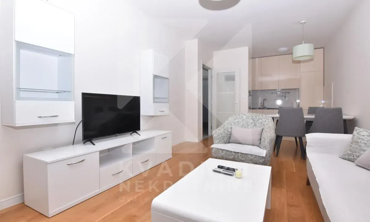 Rent, one bedroom apartment, 49m², Central Point, Podgorica