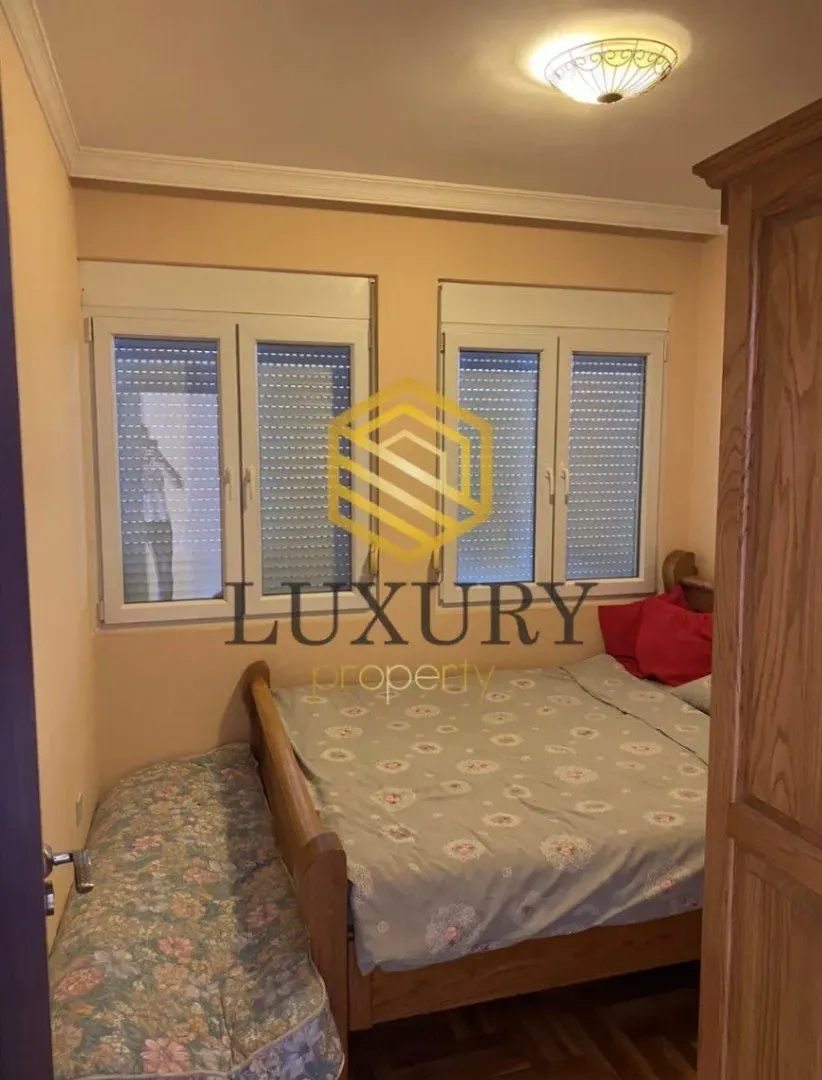 Izdavanje, dvosoban stan, 63m², Kruševac, Podgorica