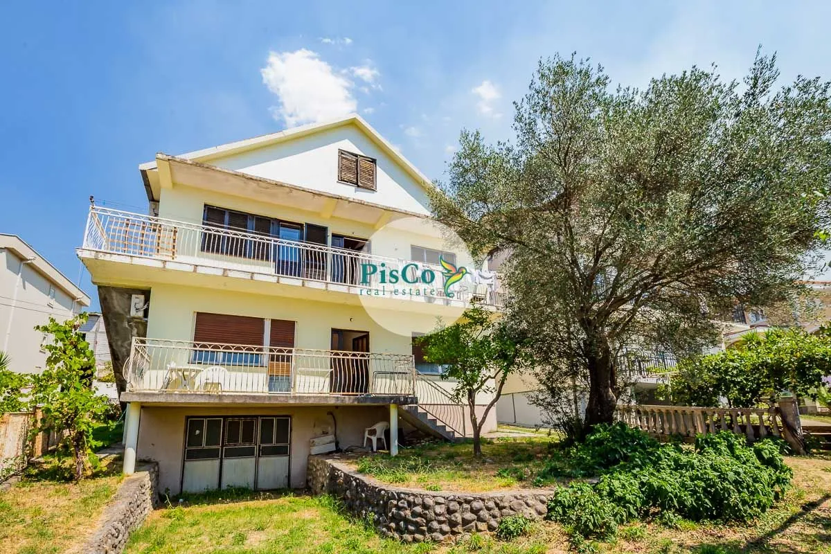 Sale, house, 202m², Tivat, Crna Gora