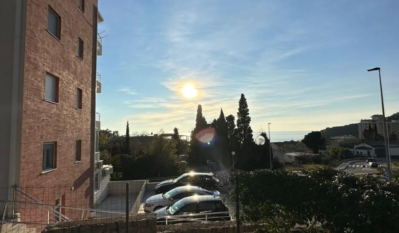 Sale, two bedroom apartment, 60m², Petrovac, Budva