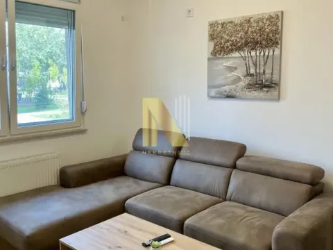 Sale, two bedroom apartment, 41m², Avijatičarsko naselje, Novi Sad Sve Podlokacije - image 2
