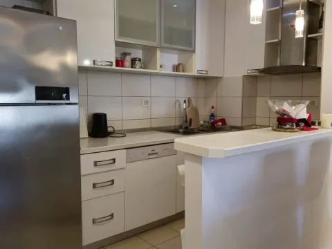 Prodaja, jednosoban stan, 53m², City Kvart, Podgorica - image 6