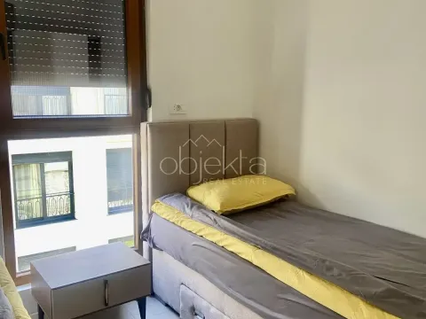 Rent, apartment, 72m², Tivat, Crna Gora - image 4