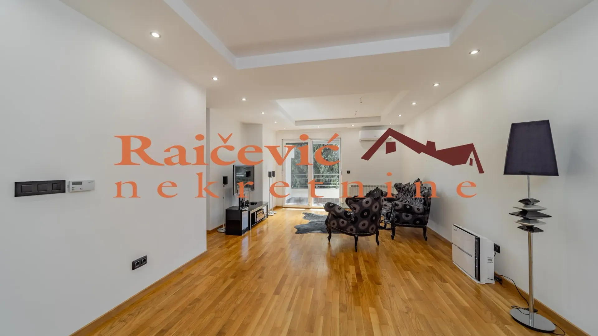 Sale, four bedroom apartment, 132m², Voždovac Sve Podlokacije, Beograd