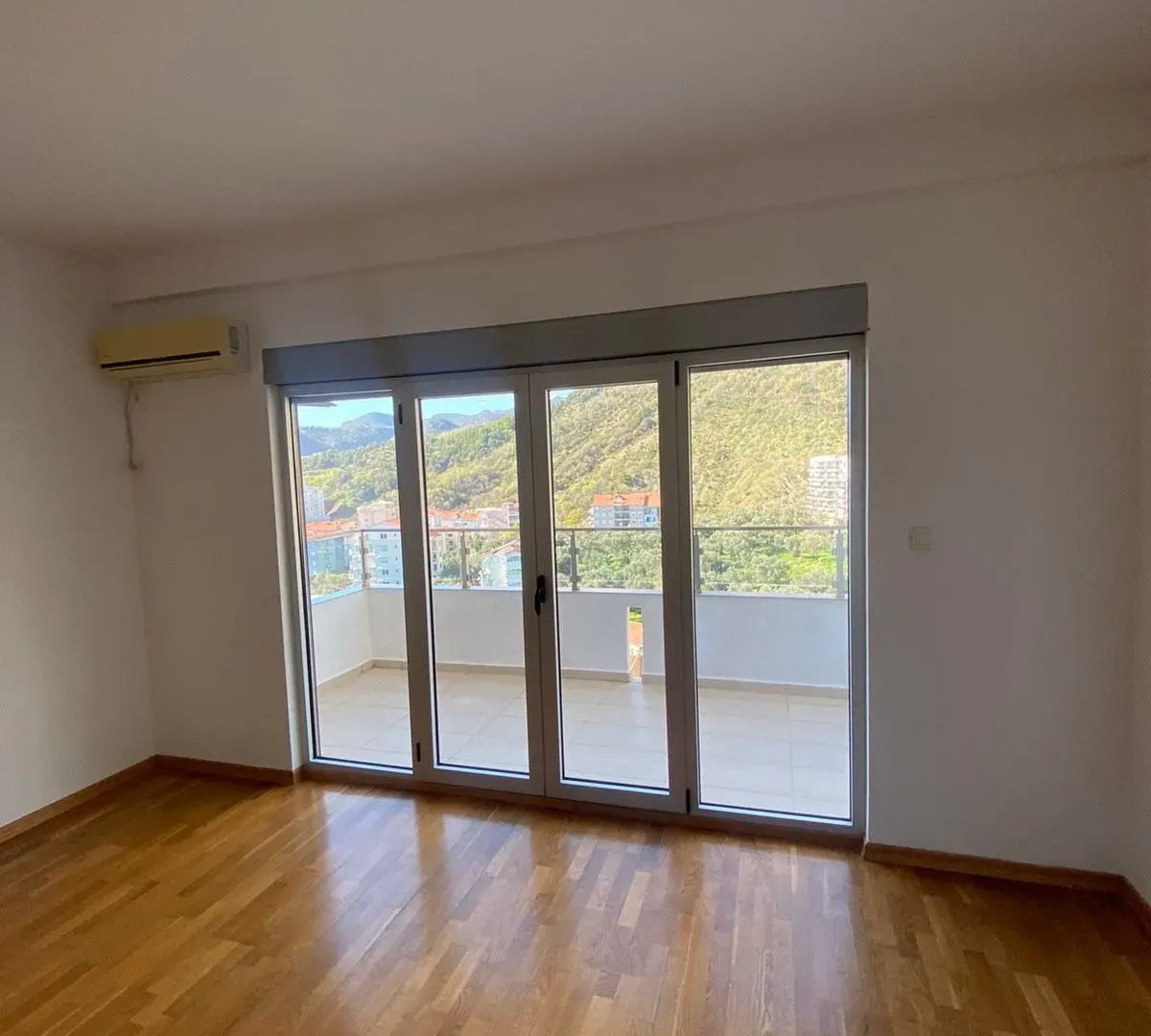 Sale, apartment, 83m², Budva, Crna Gora