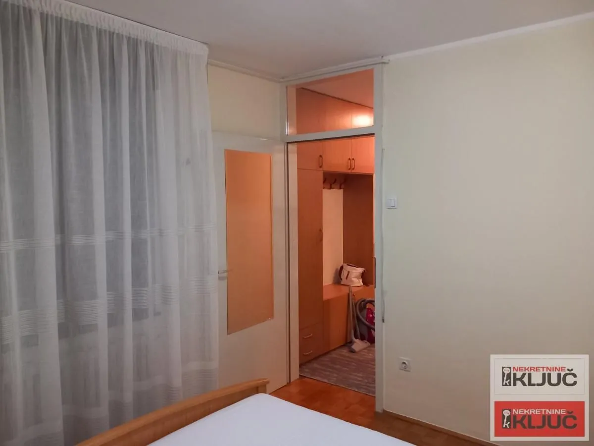 Rent, two bedroom apartment, 54m², Novo naselje, Novi Sad