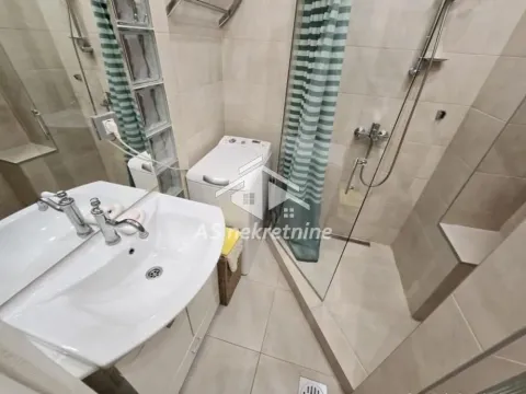 Izdavanje, dvosoban stan, 46m², Stari Grad, Beograd - image 22