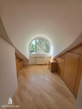 Izdavanje, kuća, 290m², Zvezdin Stadion, Beograd - image 20