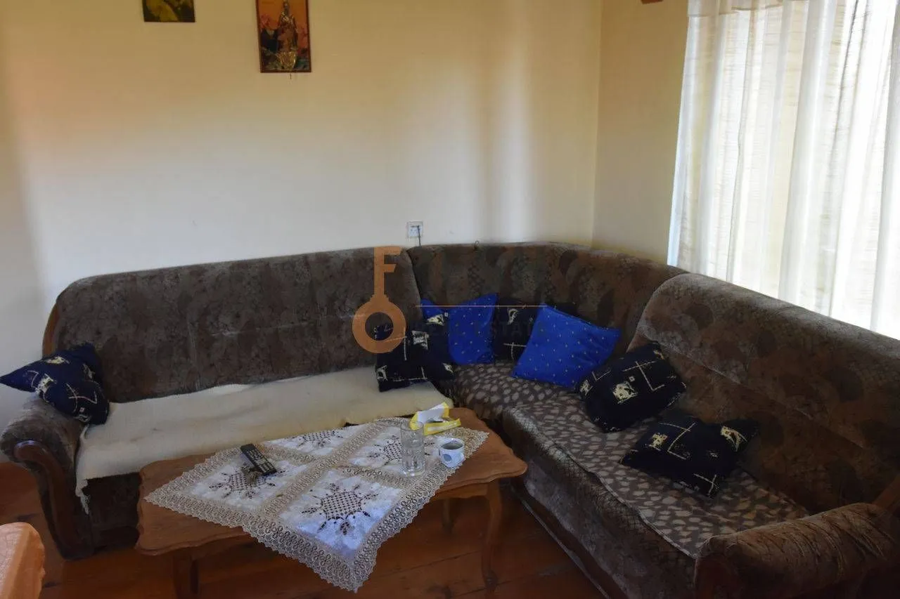 Prodaja, kuća, 200m², Masline, Podgorica