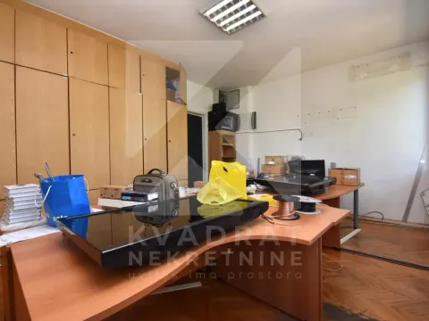 Rent, office space, 130m², Preko Morače, Podgorica - image 2