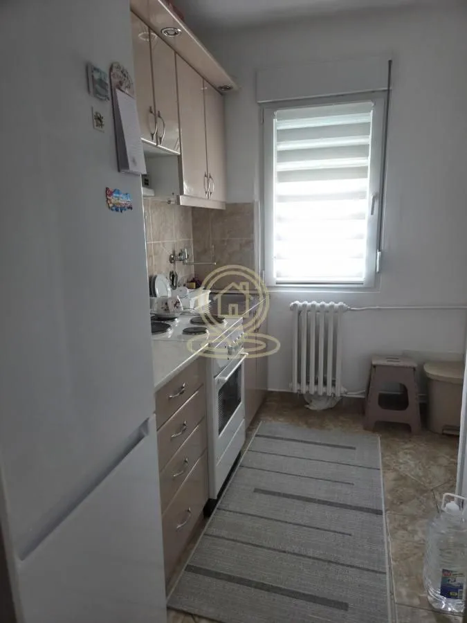 Prodaja, trosoban stan, 65m², Medijana, Niš
