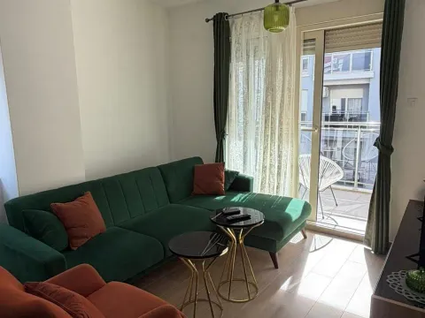 Rent, one bedroom apartment, 47m², Velji Vinogradi, Budva - image 5