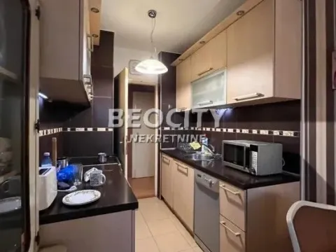 Sale, three bedroom apartment, 61m², Centar, Kragujevac - image 6