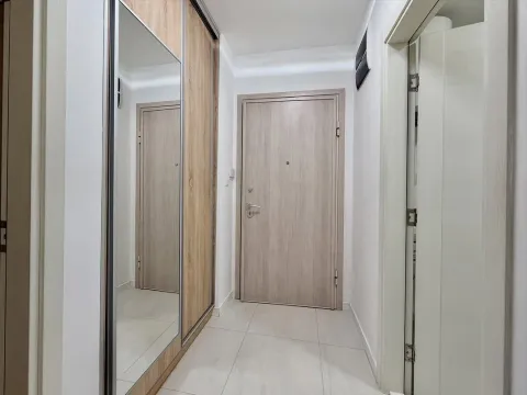 Rent, one bedroom apartment, 47m², Central Point, Podgorica - image 11