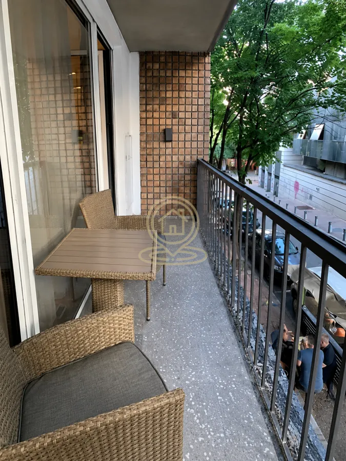 Rent, three bedroom apartment, 93m², Stari Grad, Beograd