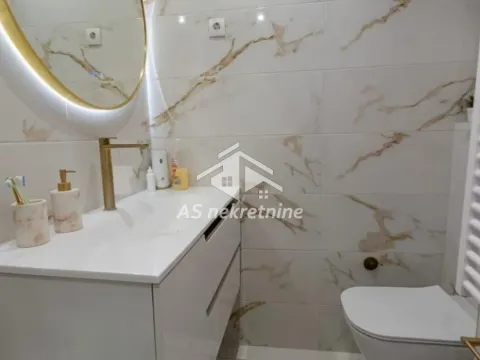 Rent, two bedroom apartment, 80m², Banovo Brdo, Beograd - image 11