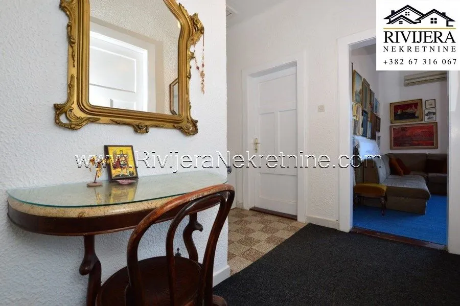 Prodaja, dvosoban stan, 73m², Centar, Herceg Novi