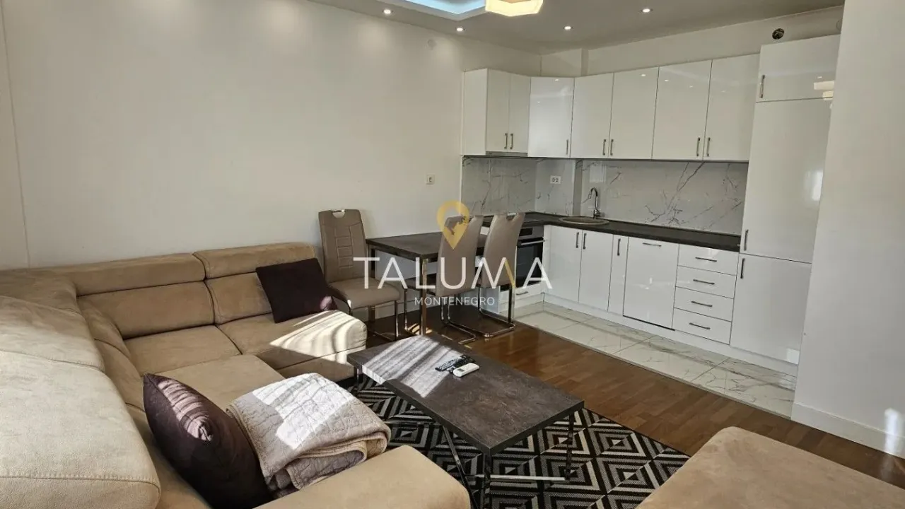 Izdavanje, jednosoban stan, 45m², Zabjelo, Podgorica