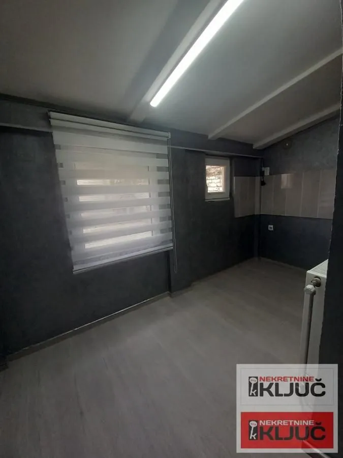 Prodaja, dvosoban stan, 50m², Petrovaradin, Novi Sad