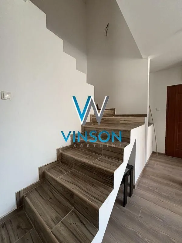 Prodaja, dvosoban stan, 89m², Bulevar Oslobodjenja, Novi Sad Sve Podlokacije