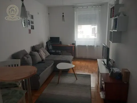 Izdavanje, jednosoban stan, 35m², Podbara, Novi Sad Sve Podlokacije - image 1