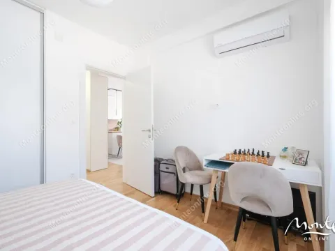 Prodaja, dvosoban stan, 63m², Tivat, Crna Gora - image 4