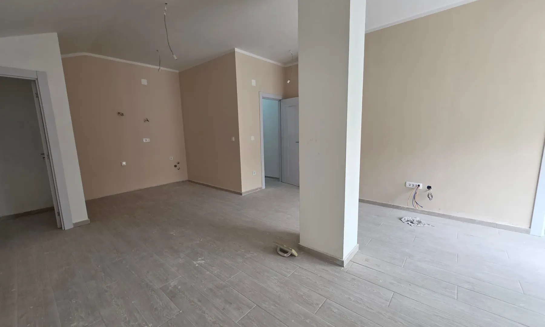 Sale, two bedroom apartment, 85m², Bečići, Budva