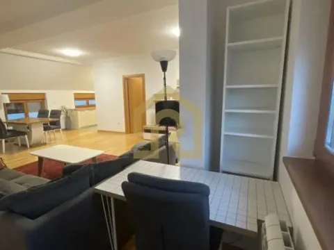 Izdavanje, četvorosoban stan, 110m², Vračar Hram, Vračar Sve Podlokacije - image 4