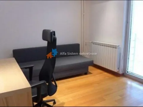 Rent, four bedroom apartment, 160m², Vračar Centar, Vračar Sve Podlokacije - image 17