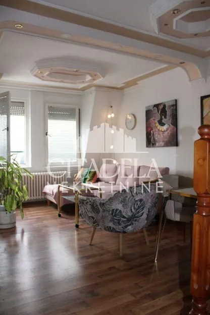 Prodaja, dvosoban stan, 66m², Vračar Sve Podlokacije, Beograd